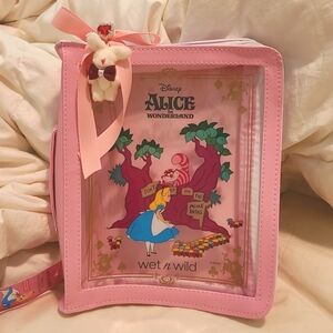 Alice In Wonderland Bag 💗